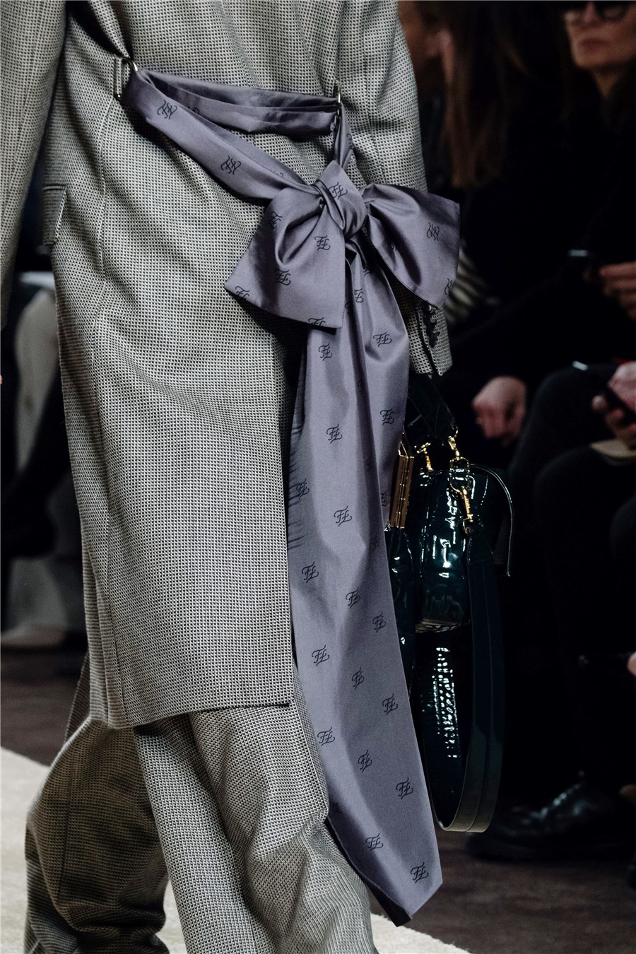 老佛爷在fendi的最后一个系列